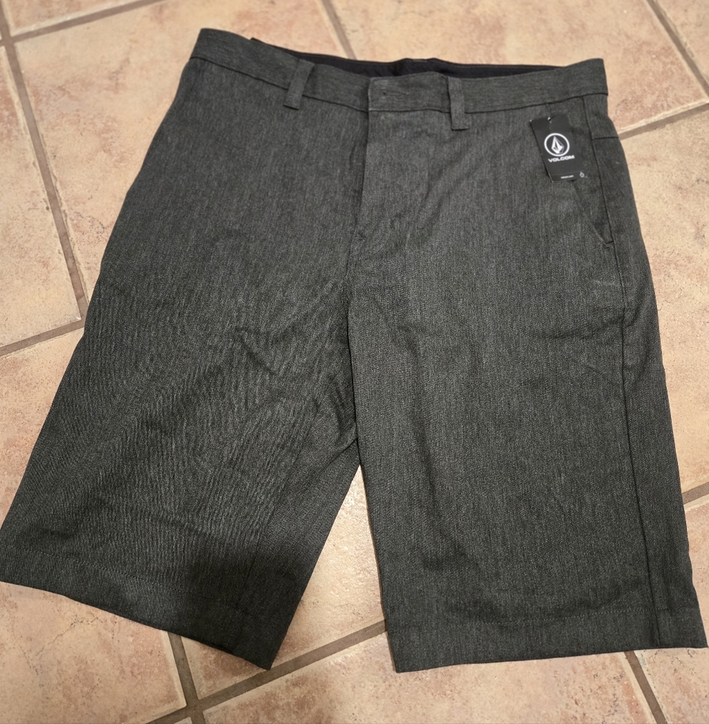 NWT Volcom Men's Gray Shorts